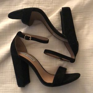 Steve Madden Carrson Black Heels